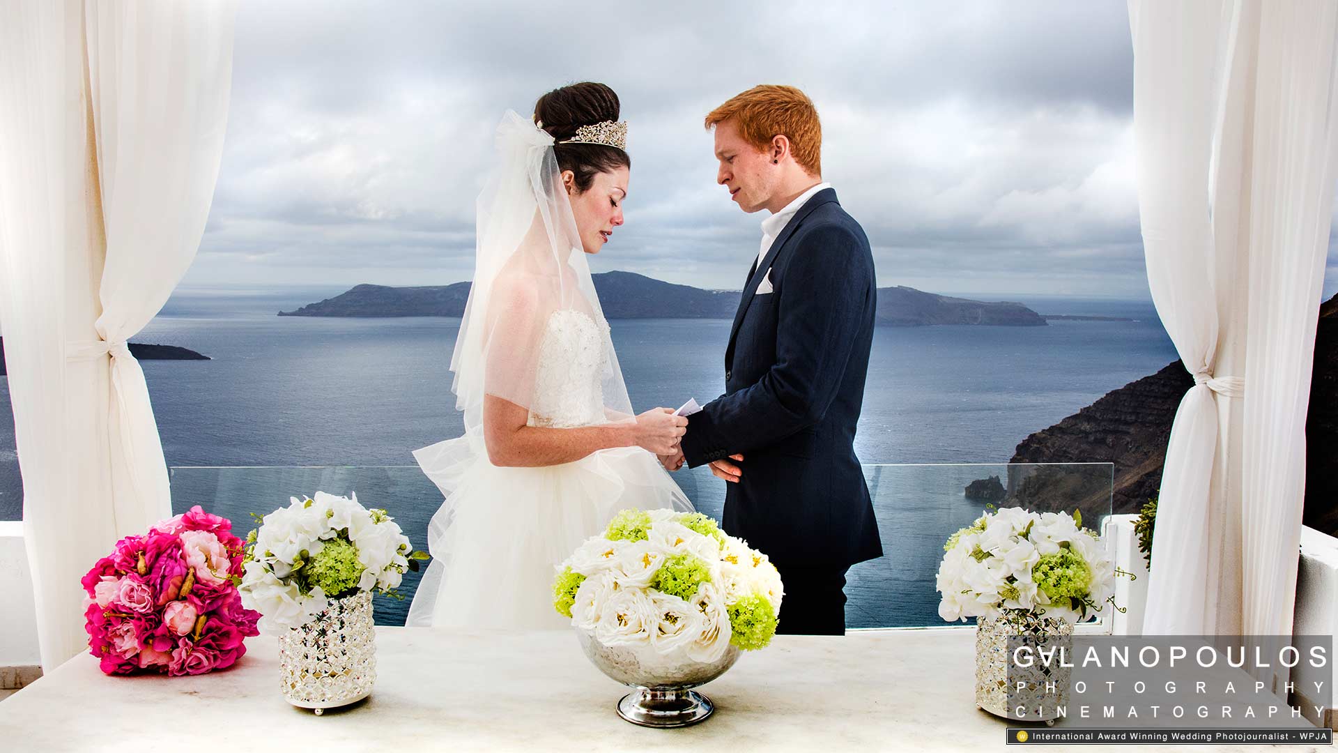 wedding photography santorini