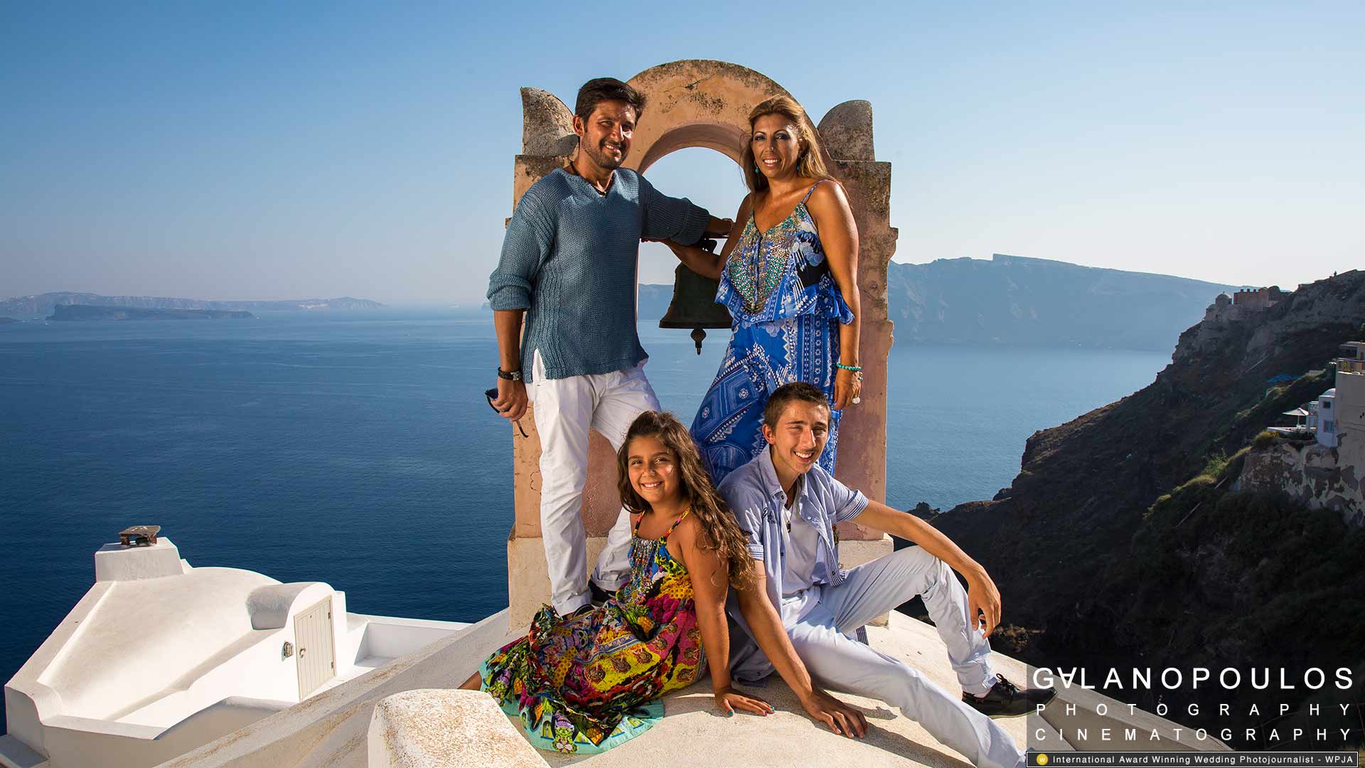 family photography Santorini