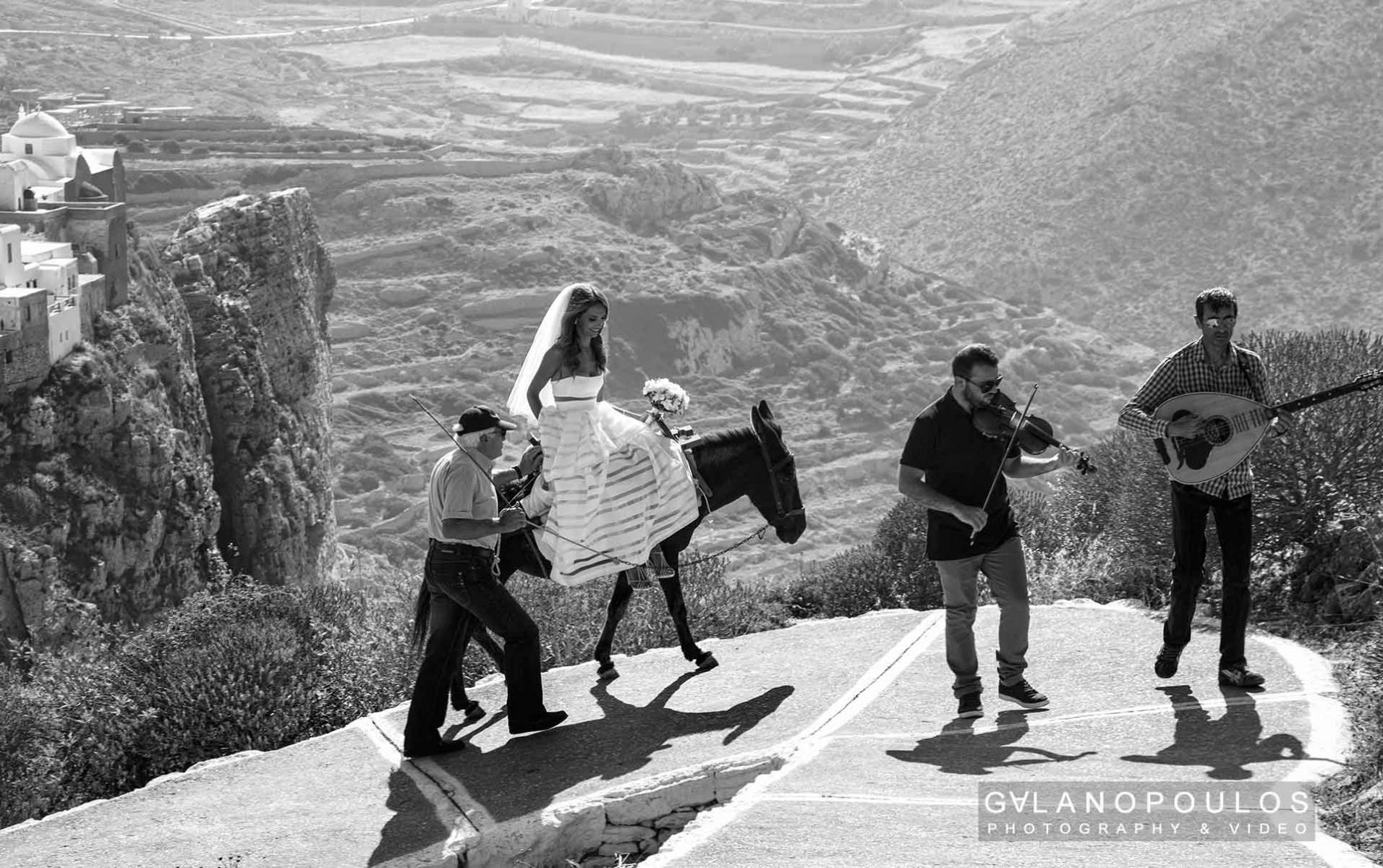 wedding at Folegandros Island
