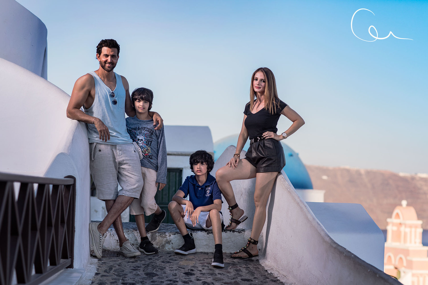 family photography Santorini