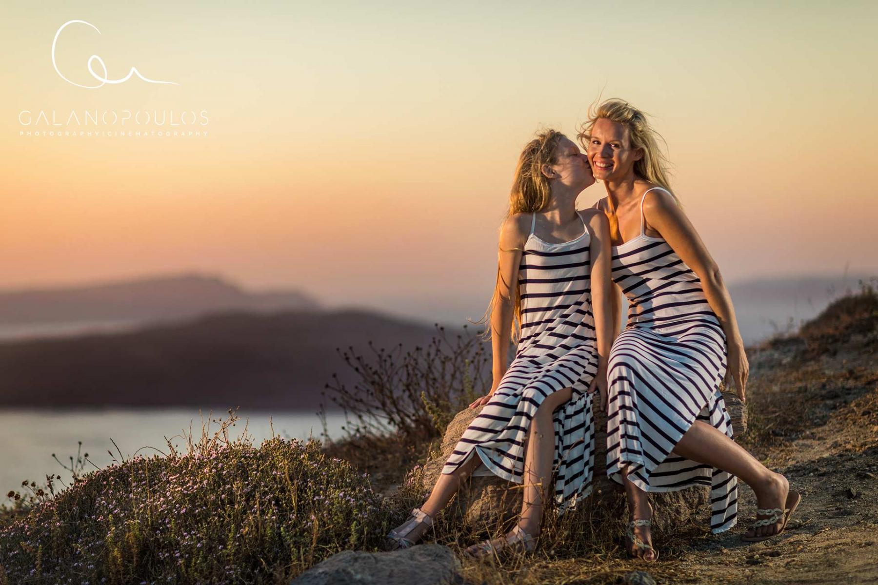 family photography Santorini