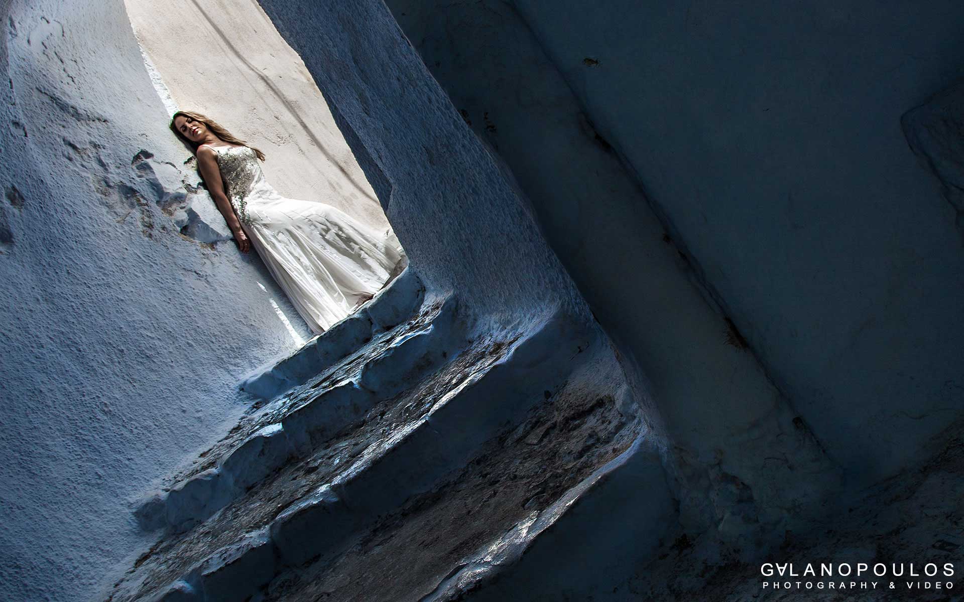 wedding photography location Pyrgos Santorini